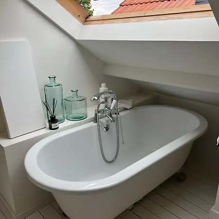 Panzió La Vigie, Spa